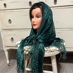 Elegant Green Velvet Scarf